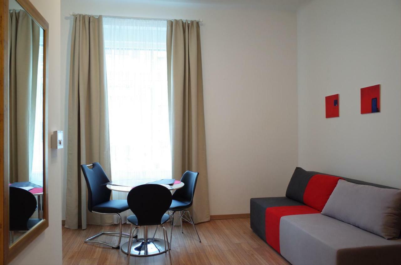 Sedaki Apartments In The Center Of Zagreb Buitenkant foto